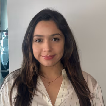 Photo of Sarah Mendoza