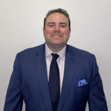 Photo of Brandon Simon